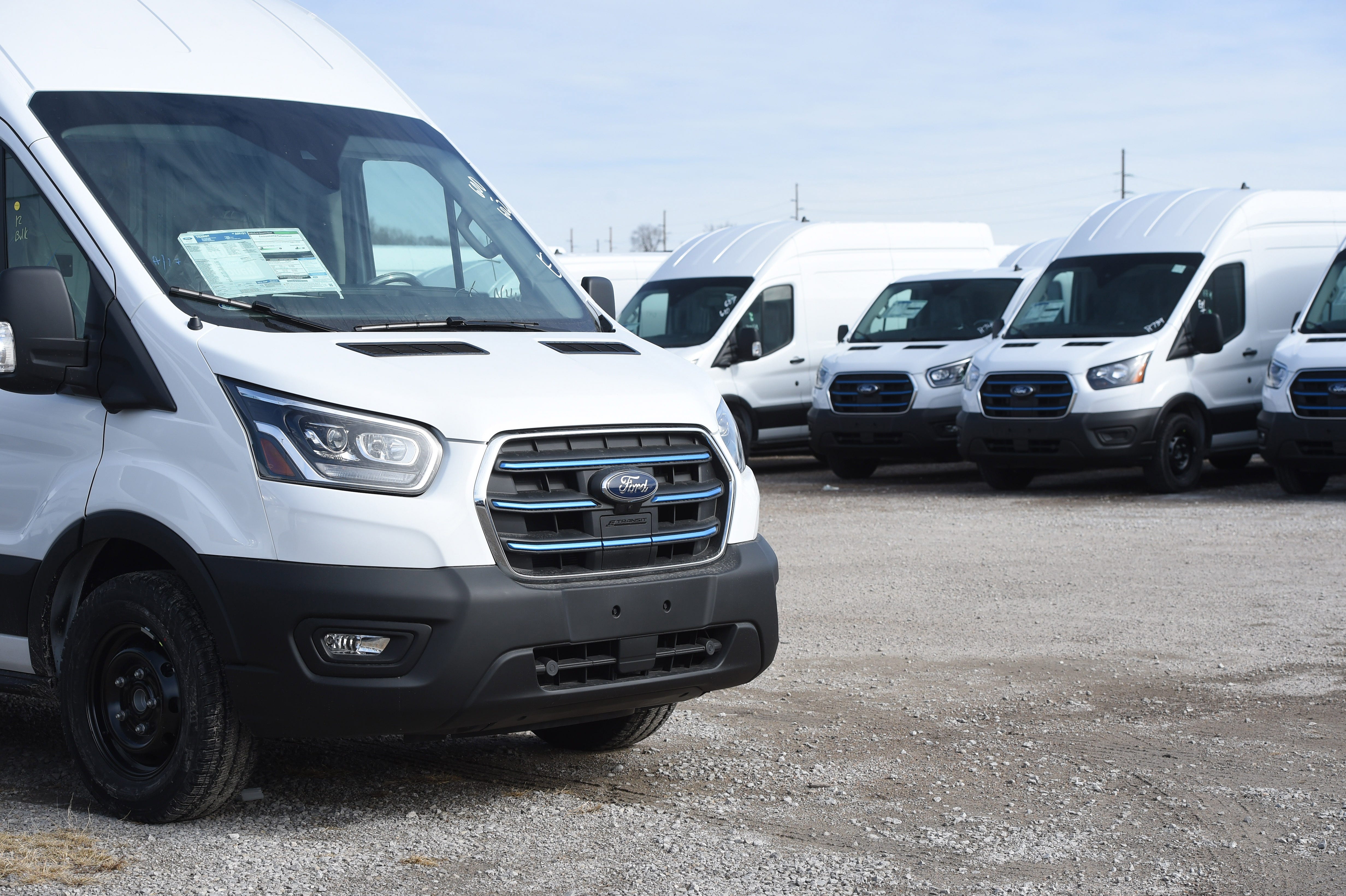 USPS Taps Ford's E-Transit for Electrified Delivery Duty