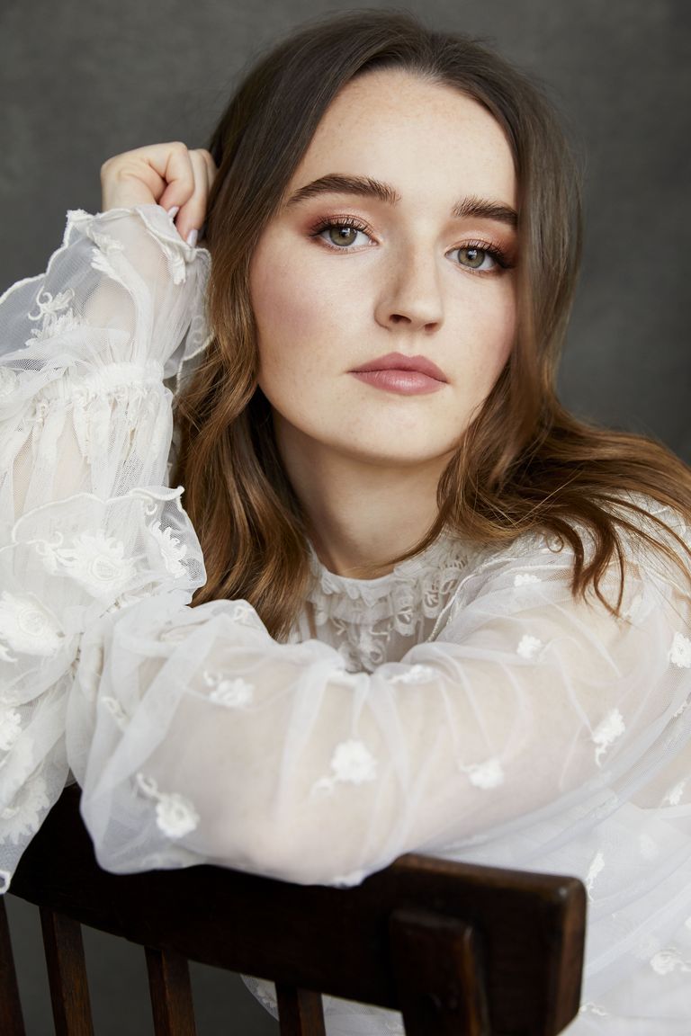 In Netflix S Unbelievable Kaitlyn Dever Takes On Her Toughest Role Yet