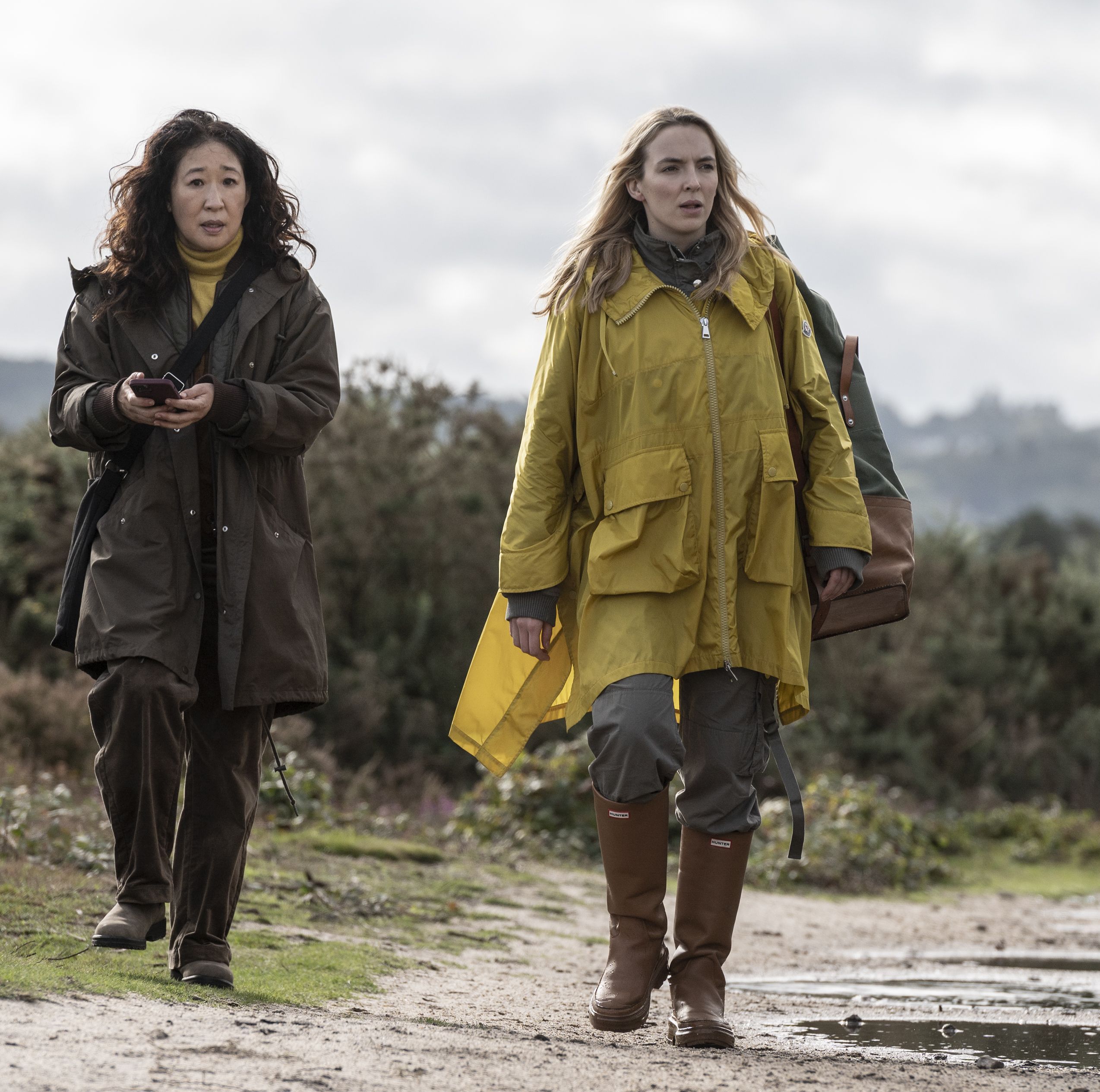 Jodie Comer, Sandra Oh, and head writer Laura Neal break down the series' final moments. 