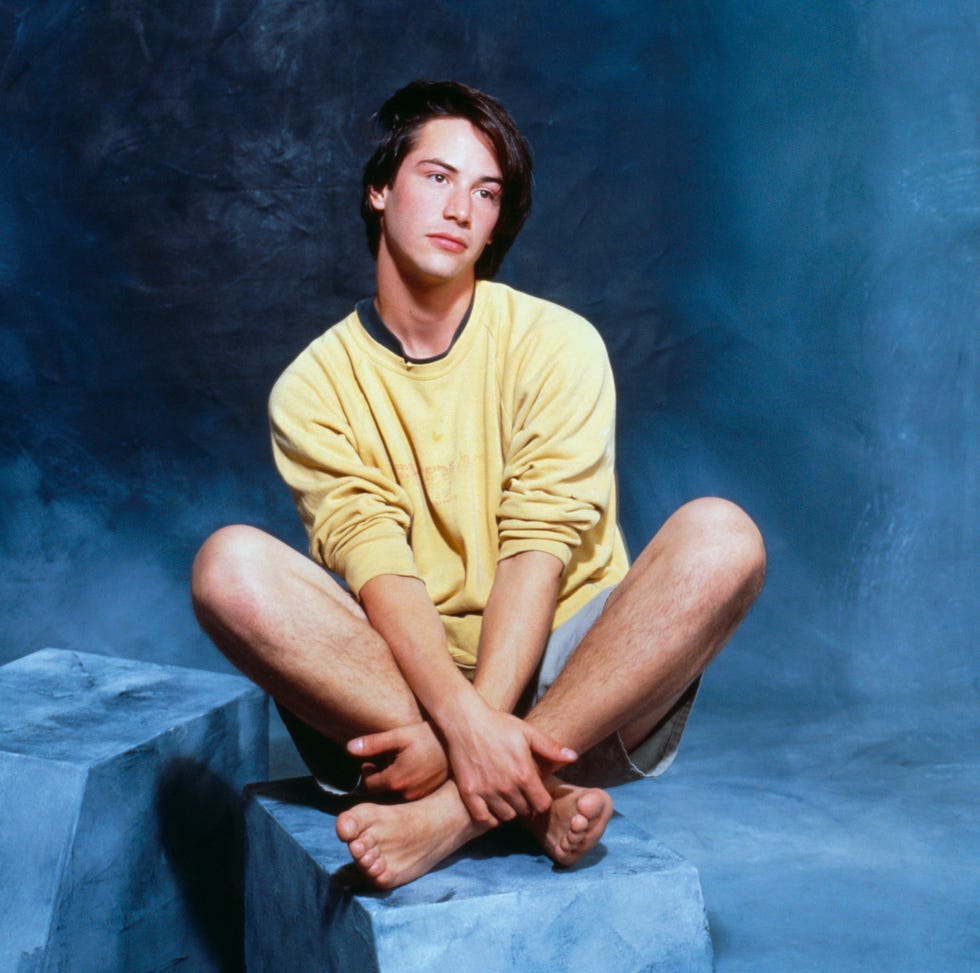 keanu-reeves-news-photo-1591363110.jpg?crop=1xw:1xh;center,top&resize=980:*