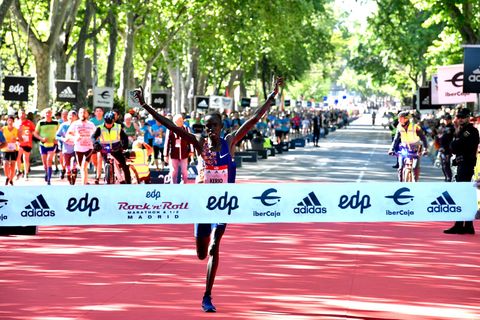 Reuben Kerio bate el récord de la Maratón de Madrid