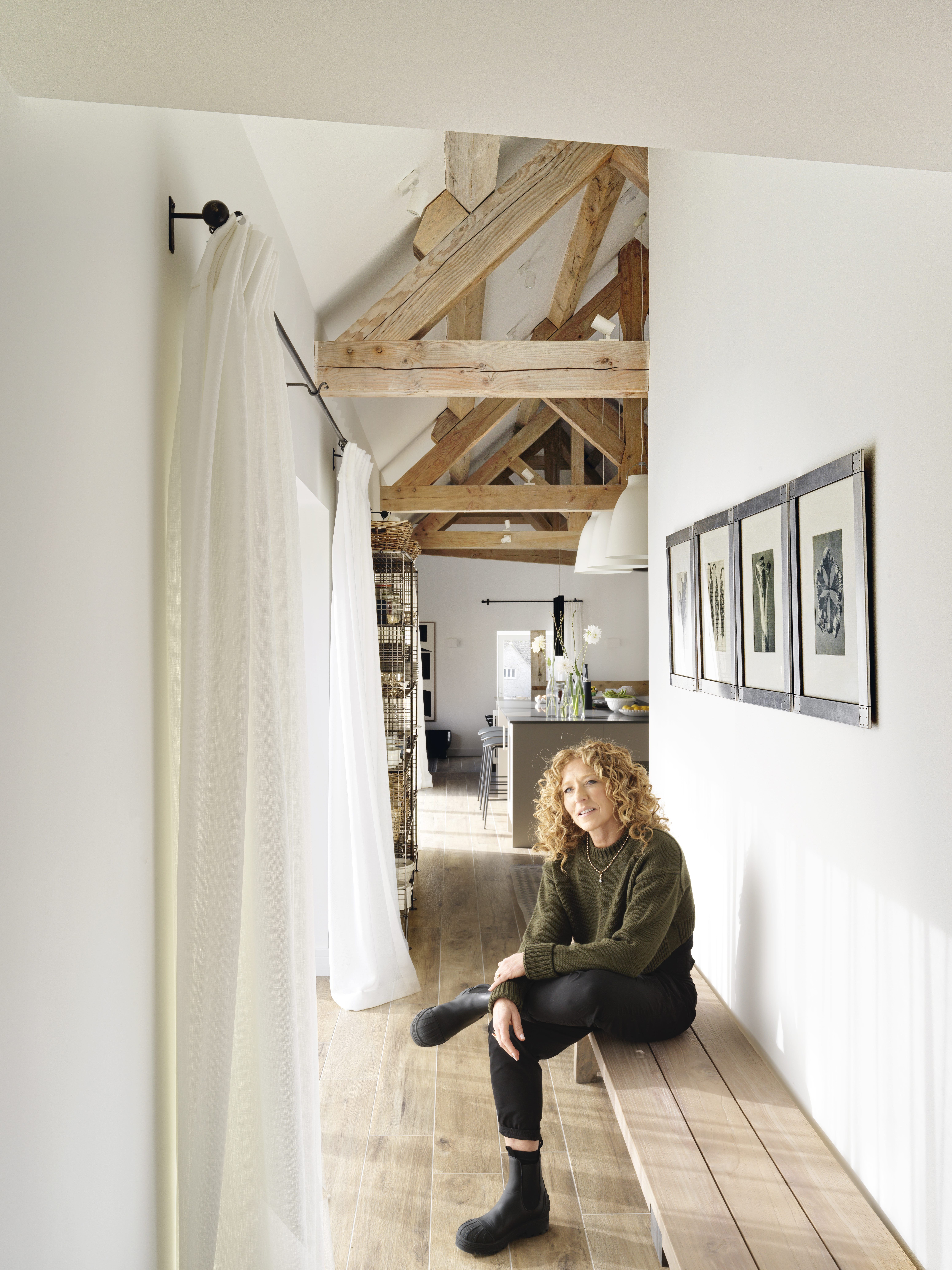 Kelly Hoppen reveals the transformation of her Cotswolds home