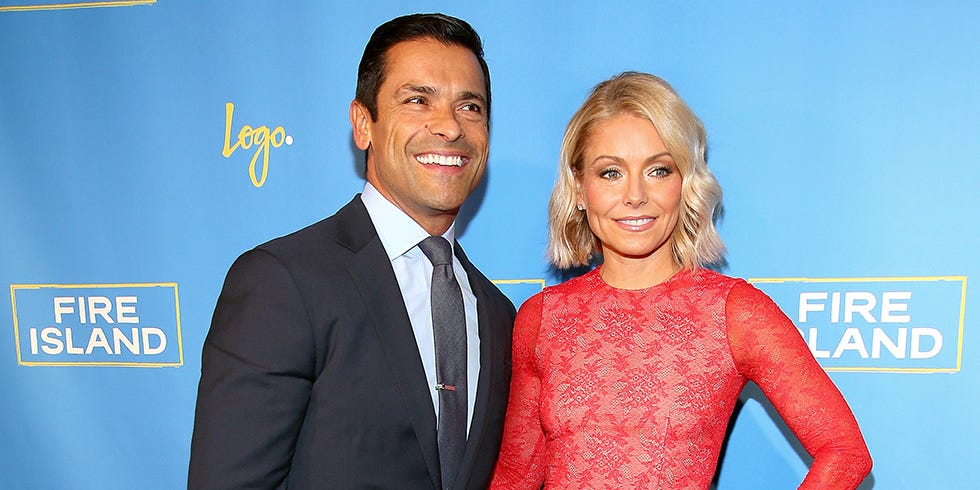 Kelly Ripa And Mark Consuelos Celebrate Their Anniversary With Acro Yoga