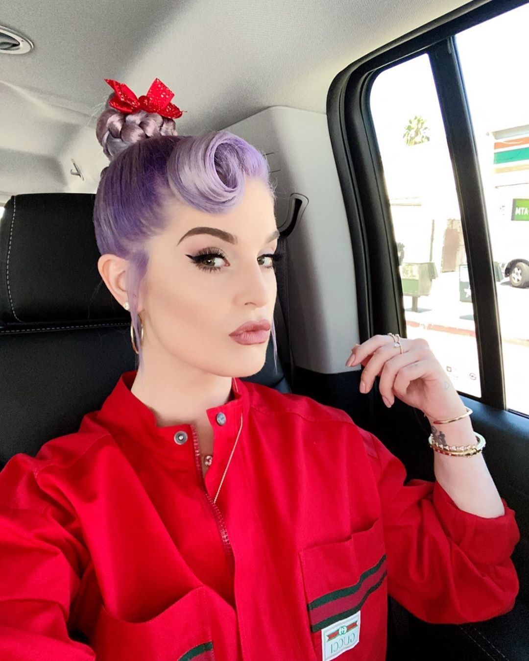 Kelly Osbourne Reveals Her 85 Pound Weight Loss Transformation