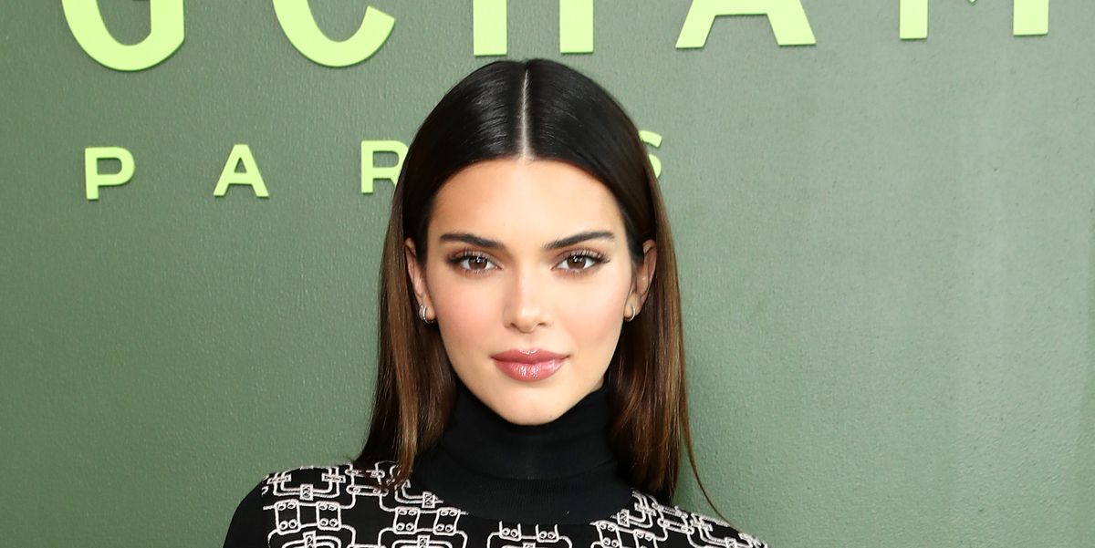 Kendall Jenner Shares A Sexy Instagram In Her Underwear And Bra 