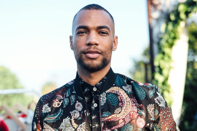 Kendrick Sampson elle, Kendrick Sampson on the phone with elle, Kendrick Sa...