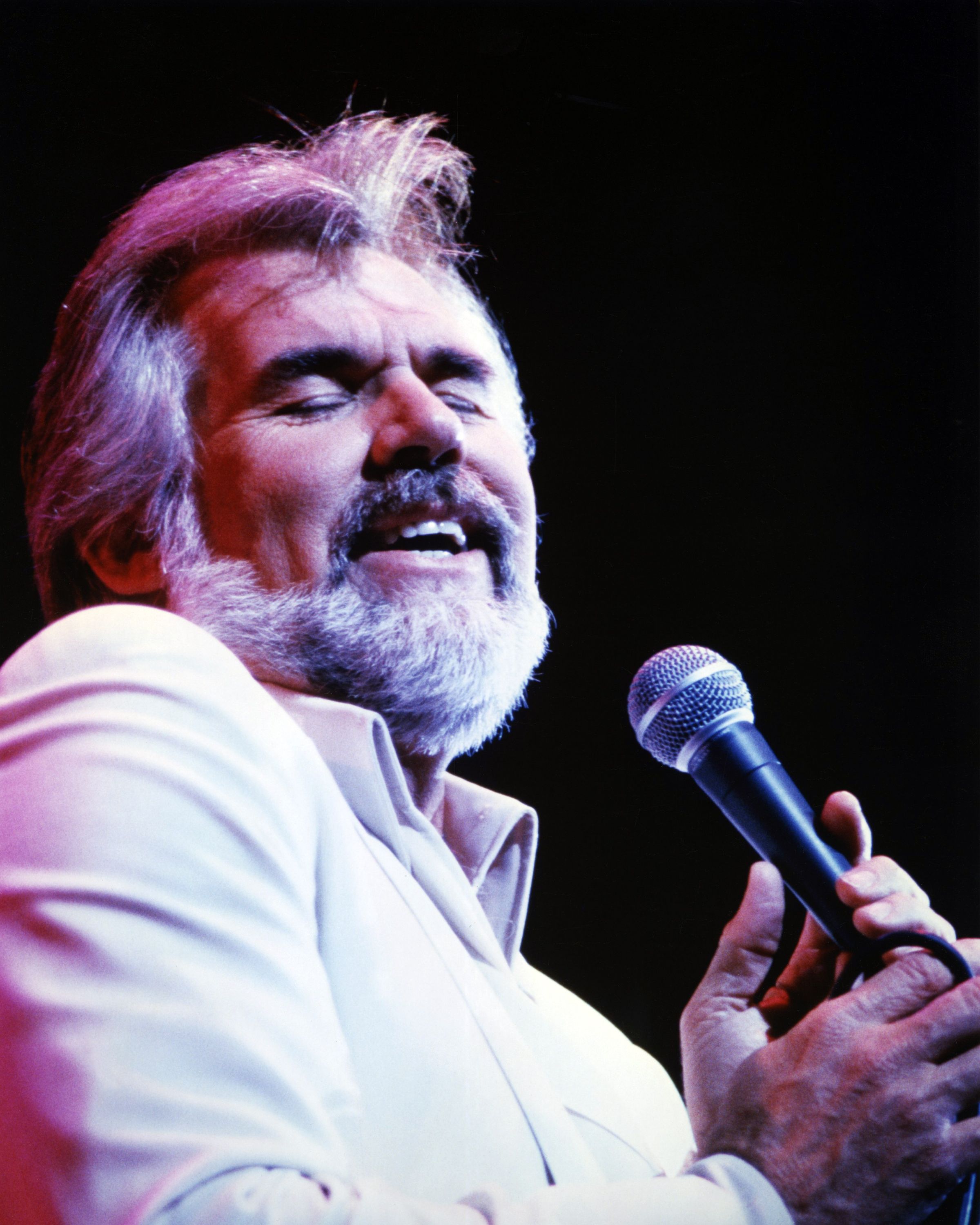 i want to buy a single song cd of kenny rogers through the years. where can i buy that