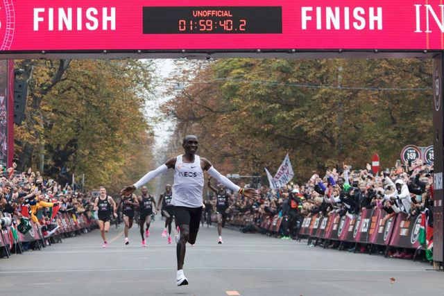 topshot athletics marathon austria kenya