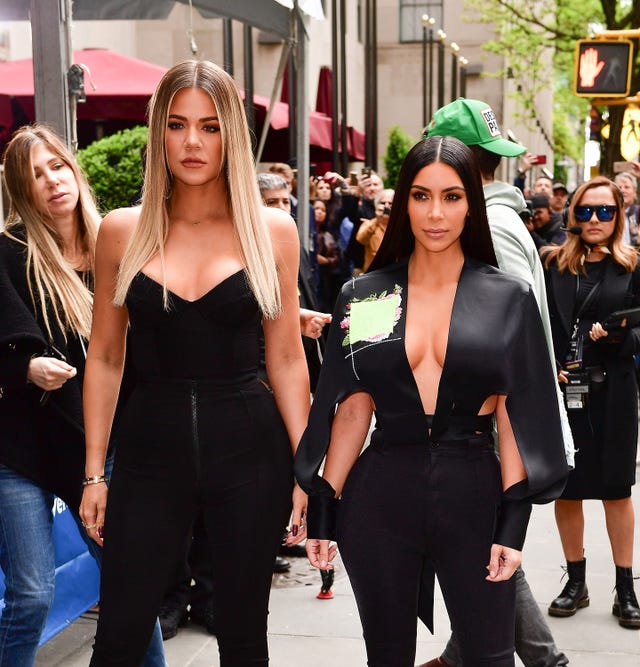 Kim Kardashian And Khloe Kardashian Speak Out About Jameela Jamil Kim And Khloe Kardashian Finally Respond To Jameela Jamil S Criticism Of Their Weight Loss Ads