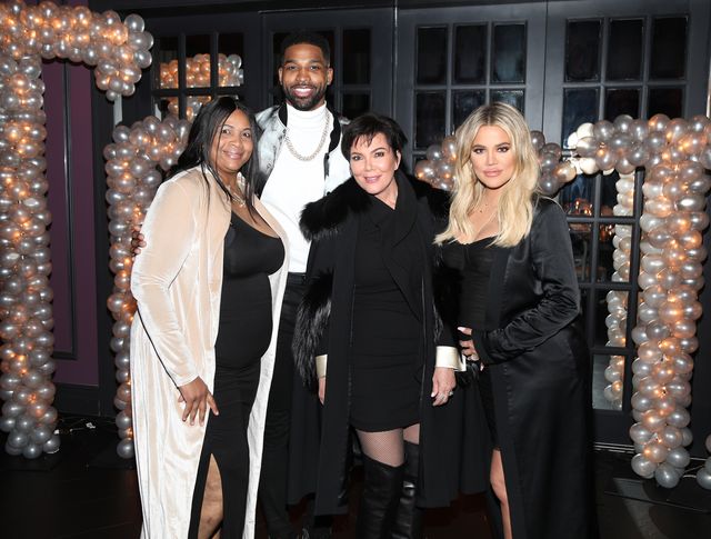 los angeles, ca march 10 andrea thompson, tristan thompson, kris jenner and khloe kardashian pose for a photo as remy martin celebrates tristan thompsons birthday at beauty essex on march 10, 2018 in los angeles, california photo by jerritt clarkgetty images for remy martin