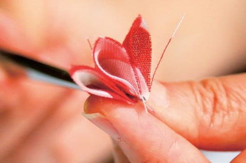 コツをすべてお教えします 大人の つまみかんざし の作り方 コツをすべてお教えします 大人の つまみかんざし の作り方