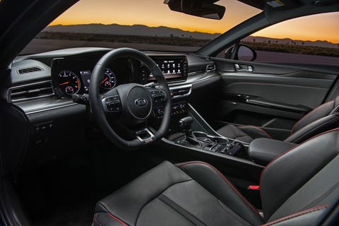 2021 KIA K5内饰