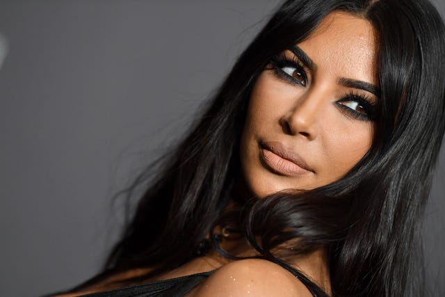 Watch No Makeup Kim Kardashian Call Out James Charles For Prank