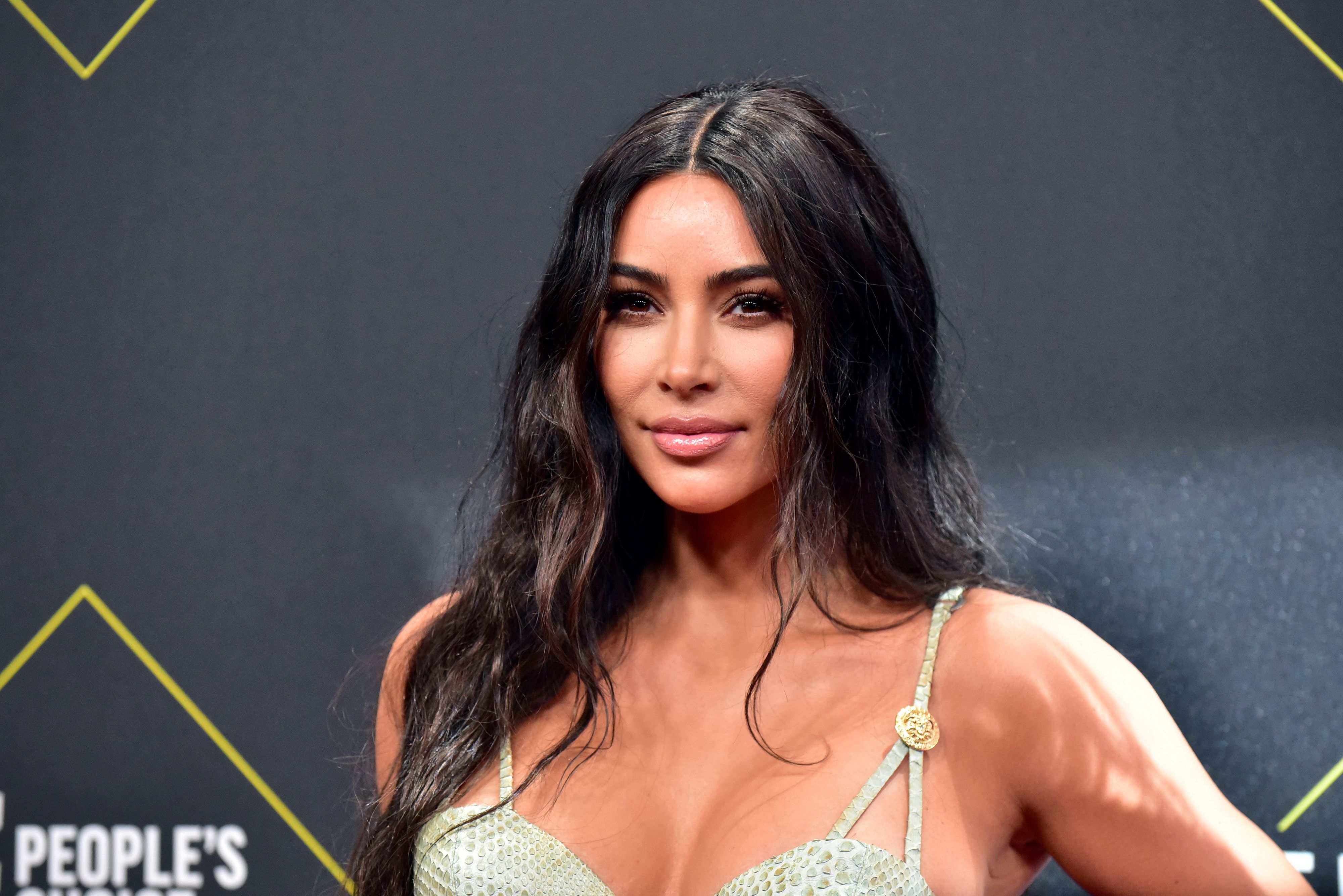 Kim Kardashian Denies Promoting Unattainable Beauty Standards