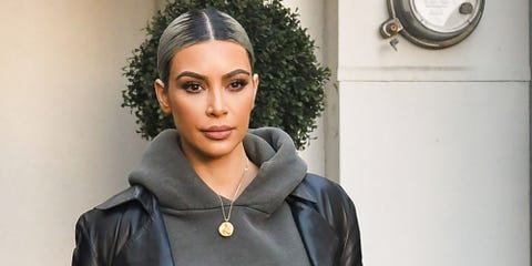 Strich Marks Big Natural Tits Boobs - Kim Kardashian Got Her Breast Stretch Marks Removed - Kim ...