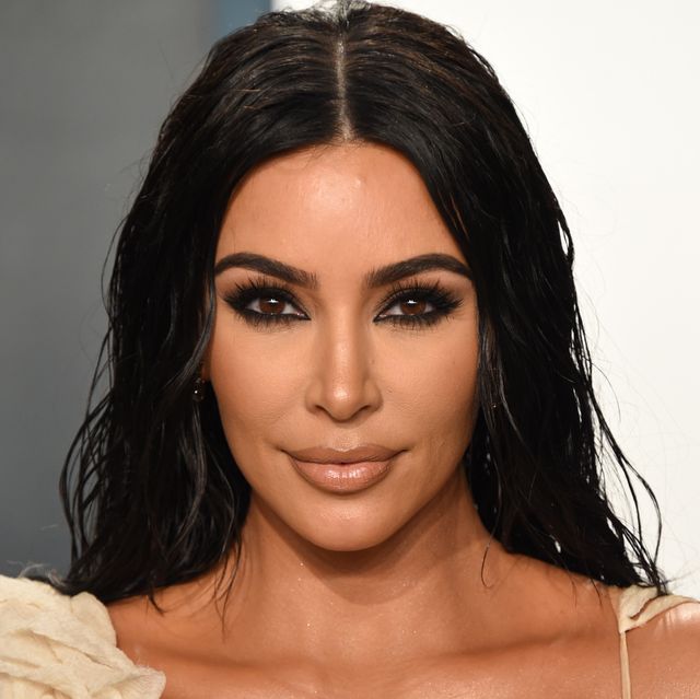 beverly hills, california   february 09 kim kardashian attends the 2020 vanity fair oscar party hosted by radhika jones at wallis annenberg center for the performing arts on february 09, 2020 in beverly hills, california photo by john shearergetty images