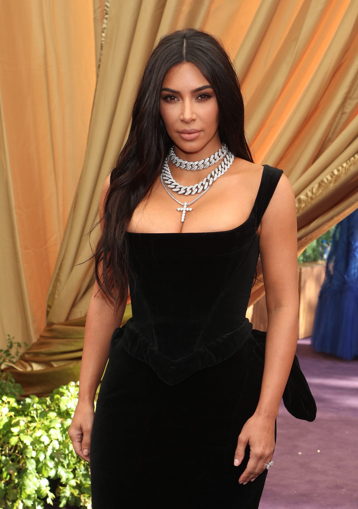 Kim Kardashian's Christmas wrapping paper is just as confusing as her ...