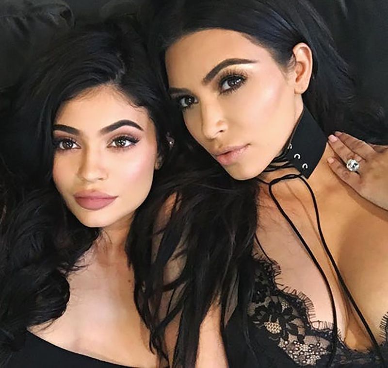 kim kardashian makeup kylie