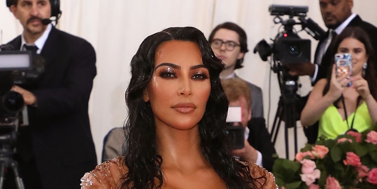 This Video Of Kim Kardashian Getting Into Her Met Gala Corset Is
