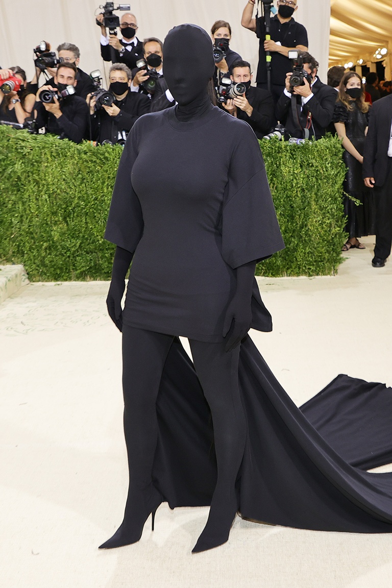 kim kardashian met dress 2021