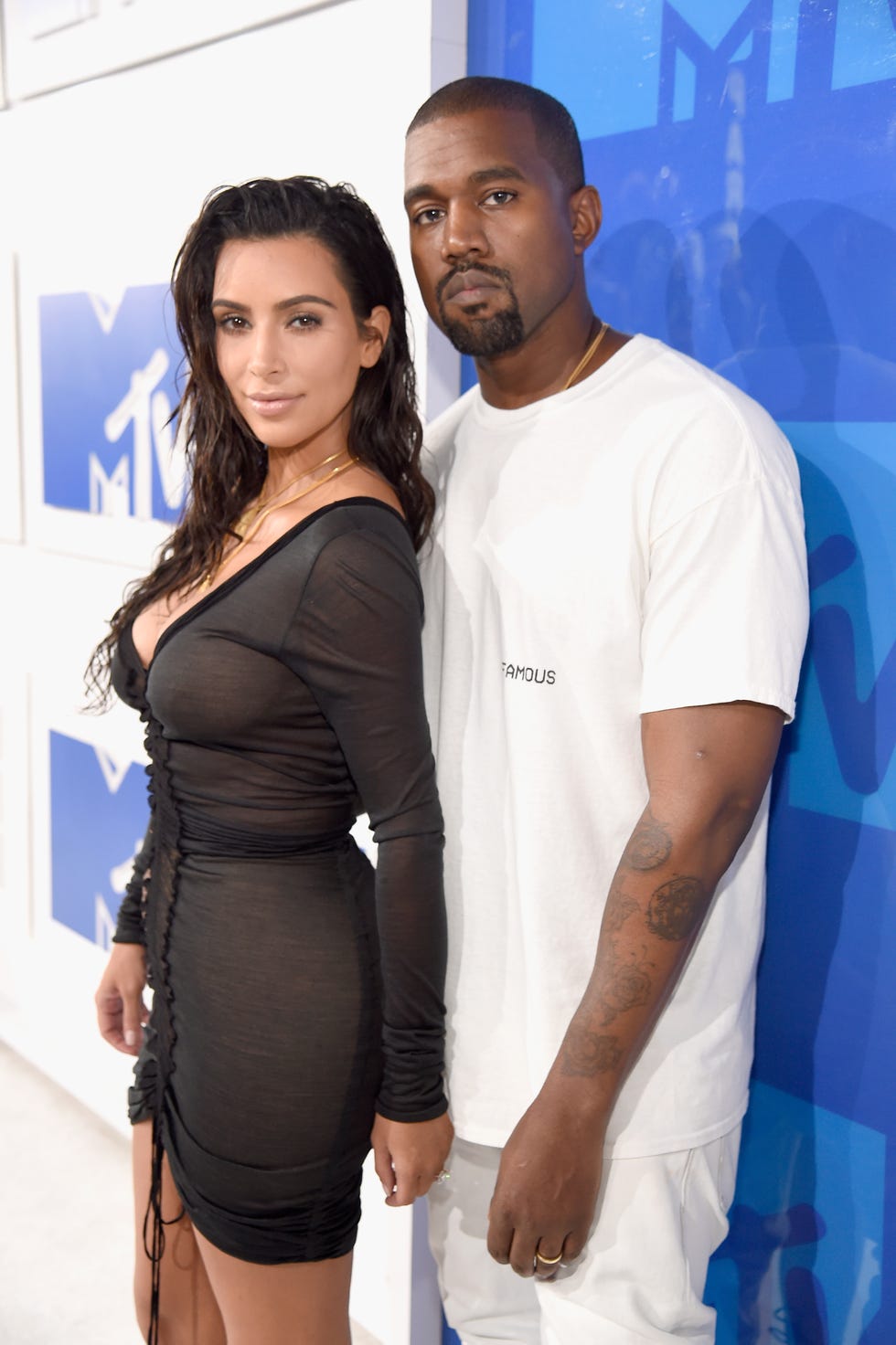 Kim Kardashian Birthday Gift From Kanye West - Kanye West Just Got Kim ...