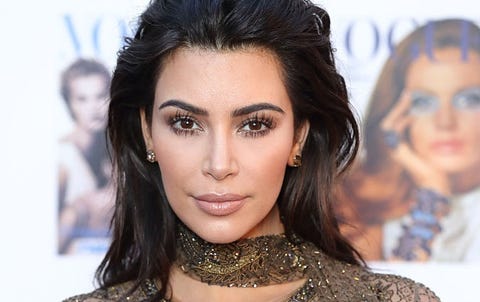kim-kardashian-make-up-artist-truc-nepwimpers kim-kardashian-make-up-artist-truc-nepwimpers