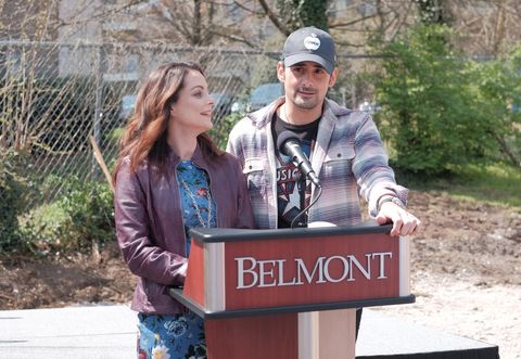 Brad Paisley and Kimberly Williams-Paisley Officially Break Ground For Free Grocery Site The Store