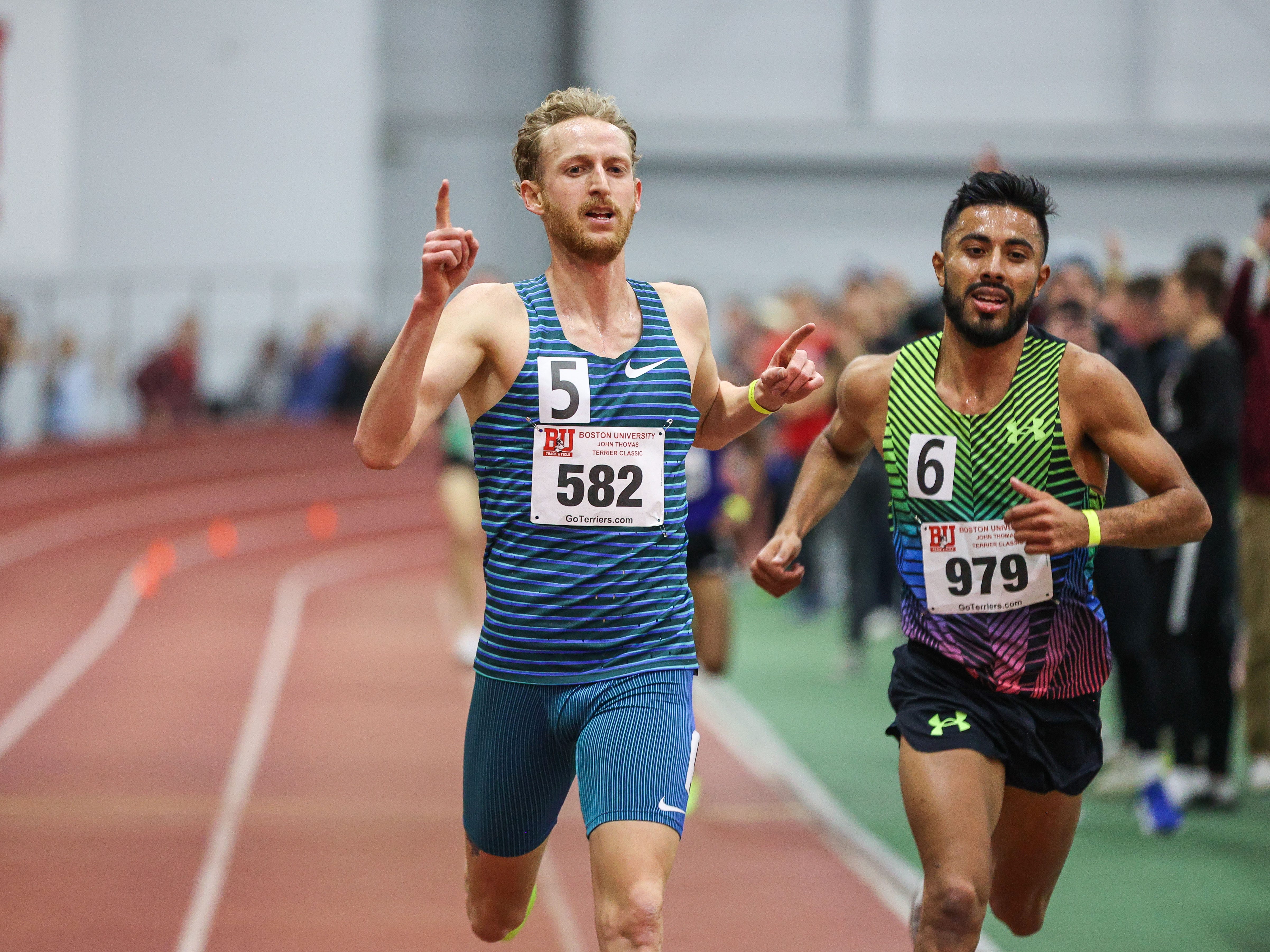 Two American Records Fall in Wacky Weekend of Indoor Racing