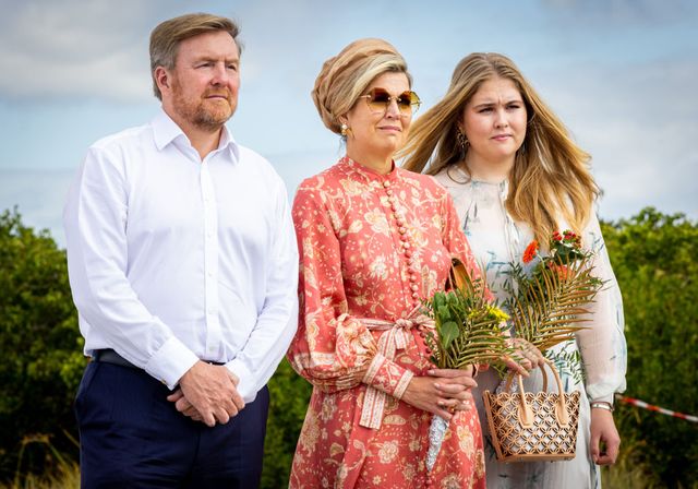 dutch royal family tour of the dutch caribbean islands day two