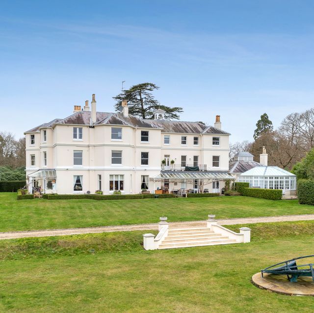 penthouse in king george iii's former hunting lodge for sale