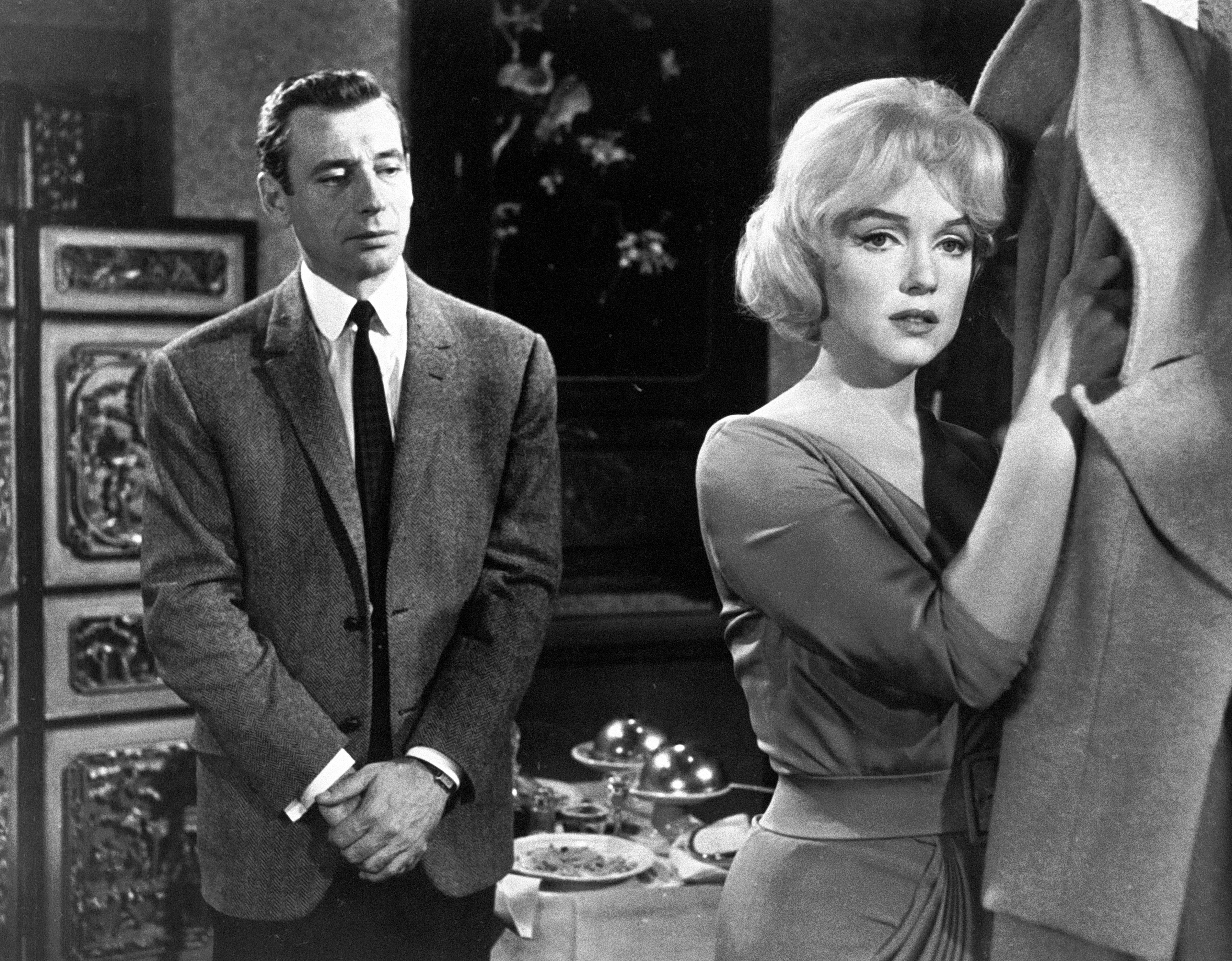 発売モデル マリリンモンロー 未公開写真 写真集 Marilyn By Moonlight Www Hallo Tv