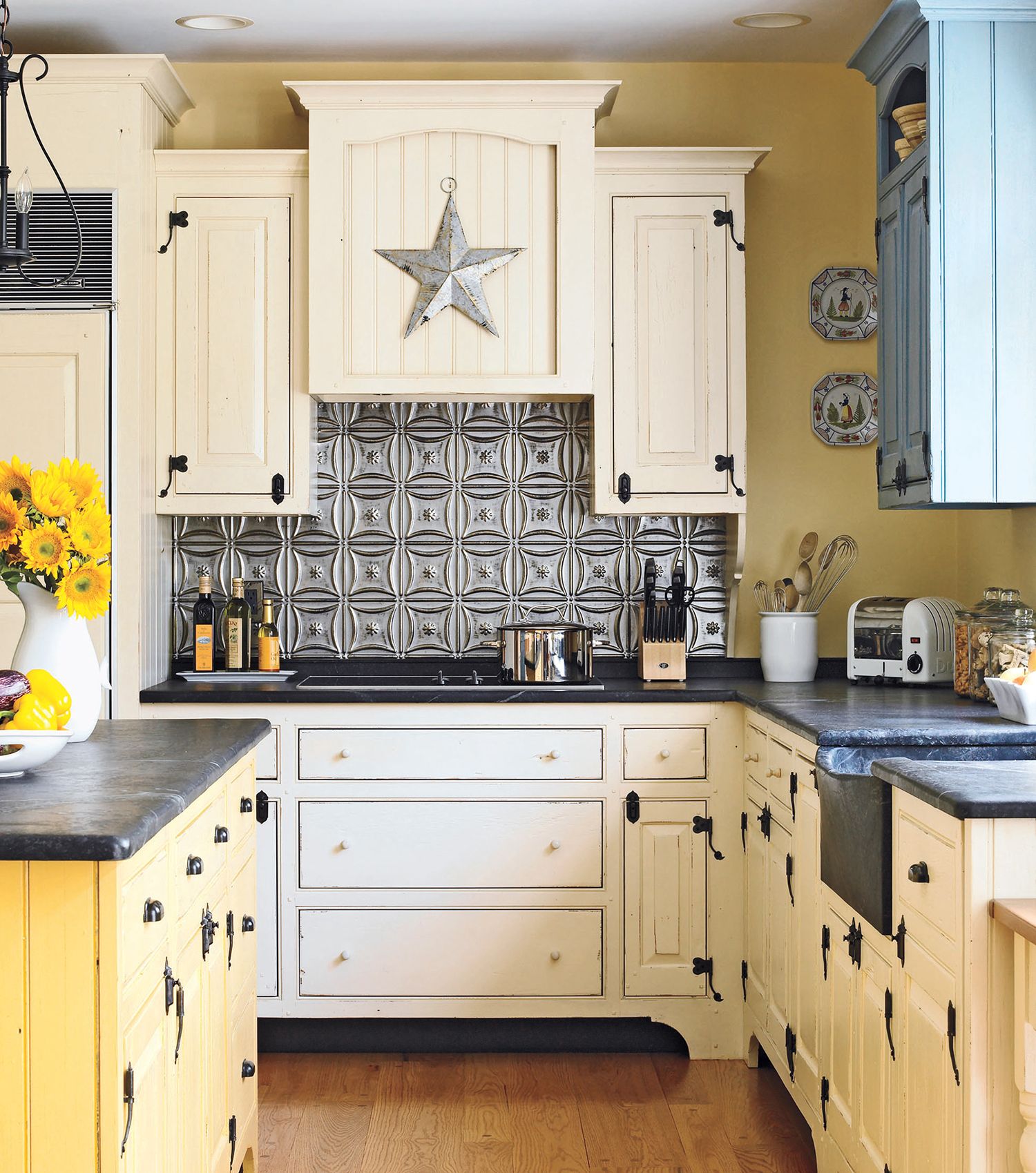 Neutral Kitchen Backsplash Ideas Things In The Kitchen