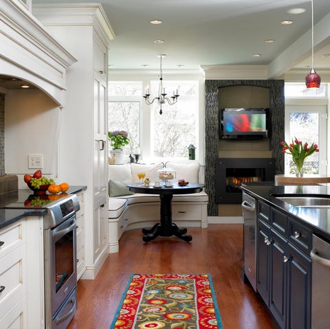 kitchen banquette