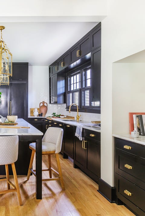 Cabinets For Dining Room / Dining Room Cabinet Designs Design Cafe / In