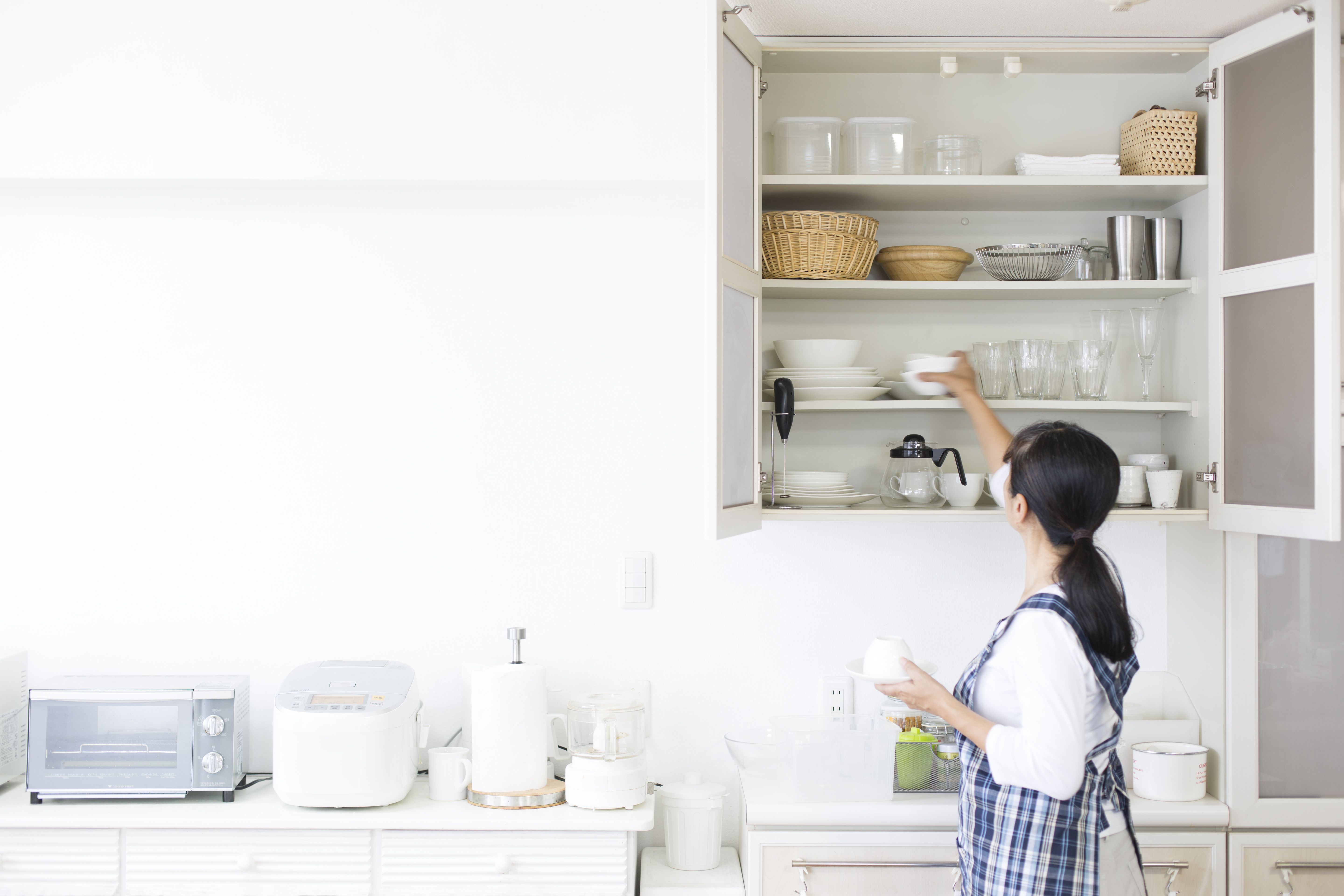 6 Hooks Cup Holder Hang Kitchen Cabinet Under Shelf Storage Rack Organizer Top