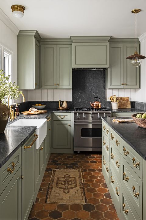 100 Best Kitchen Design Ideas, Cabinet Top Decoration Ideas