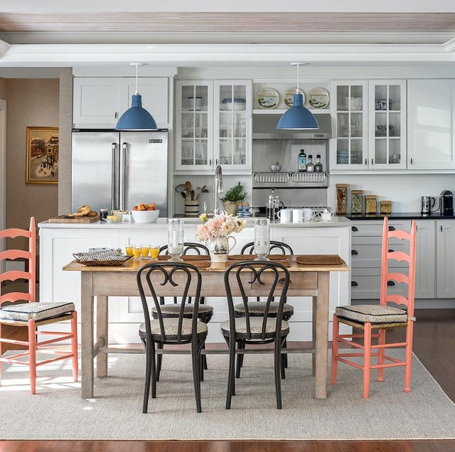 27 Stunning White Kitchen Cabinets