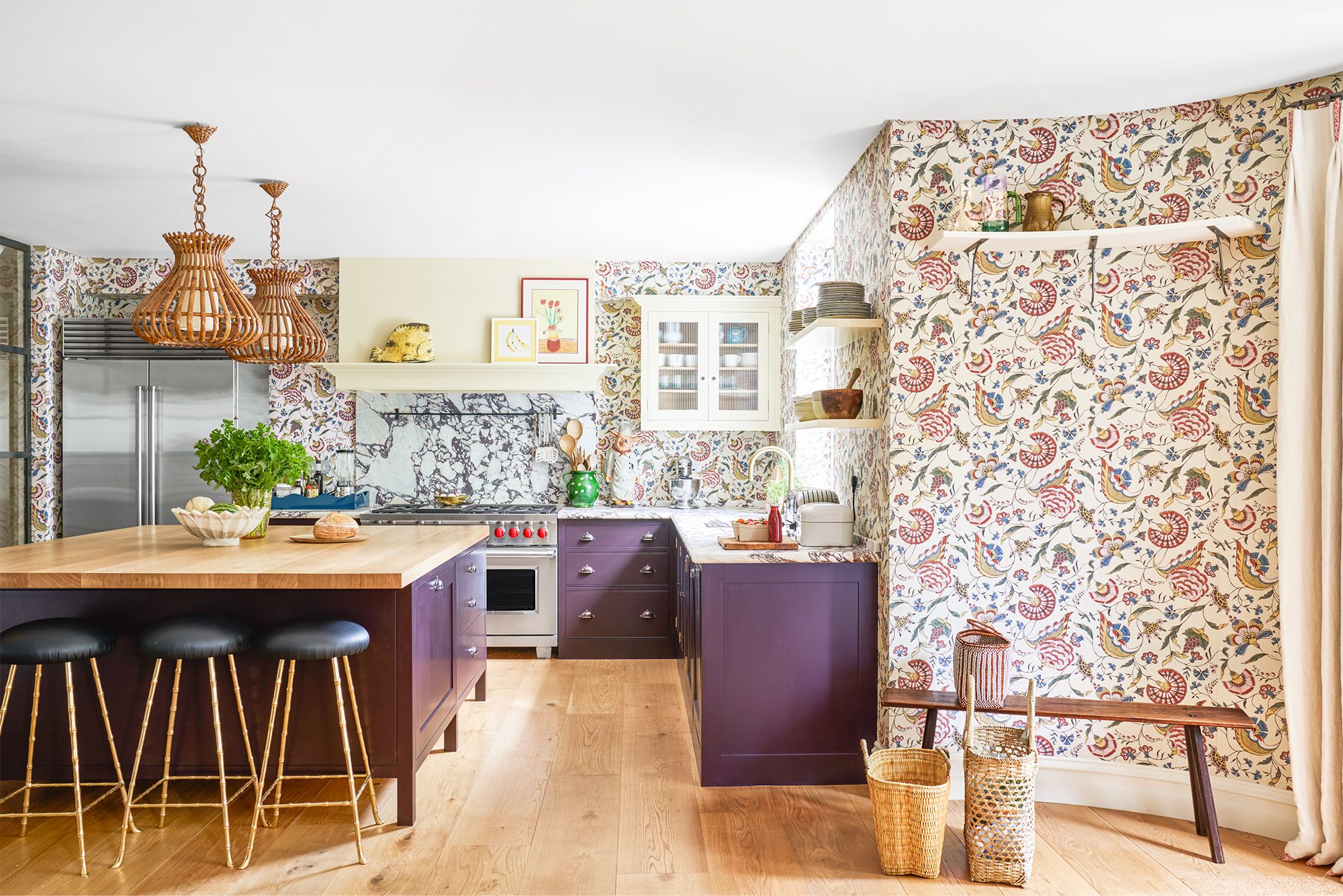 43 Best Kitchen Paint Colors Ideas, Kitchen Paint Colors That Go With Cream Cabinets
