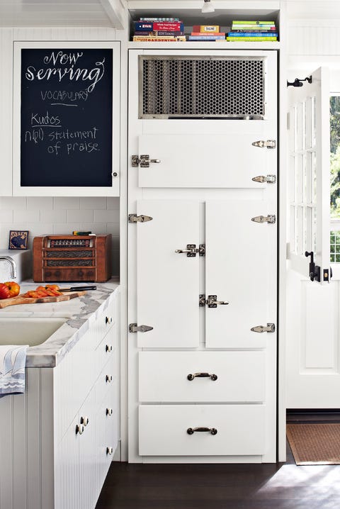 small kitchen with wall chalk paint