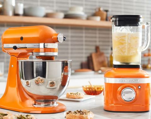 Shop Kitchenaid S New Stand Mixer In Honey Kitchenaid Color Of The Year 2021