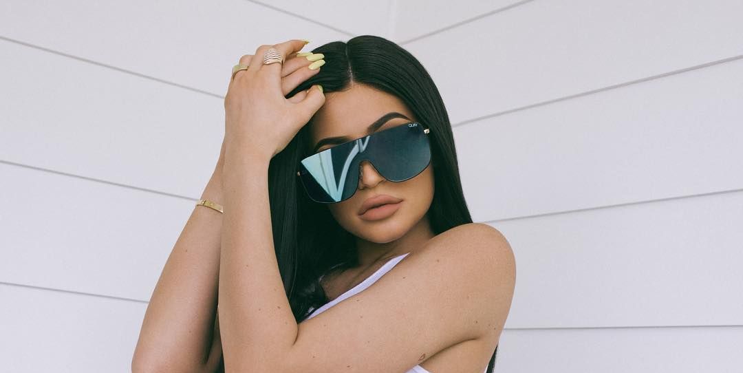 Kylie Jenner Flaunts Some Underboob In Steamy Throwback Photo