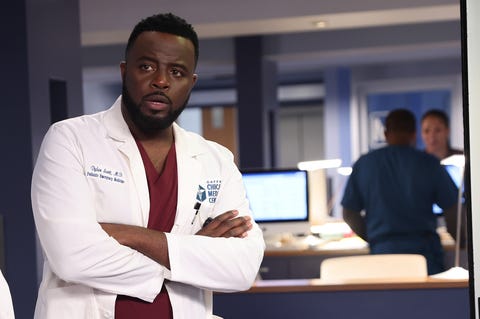 kristen hager as dr stevie hammer and guy lockard as dr dylan scott in chicago med kristen hager as dr stevie hammer and guy lockard as dr dylan scott in chicago med