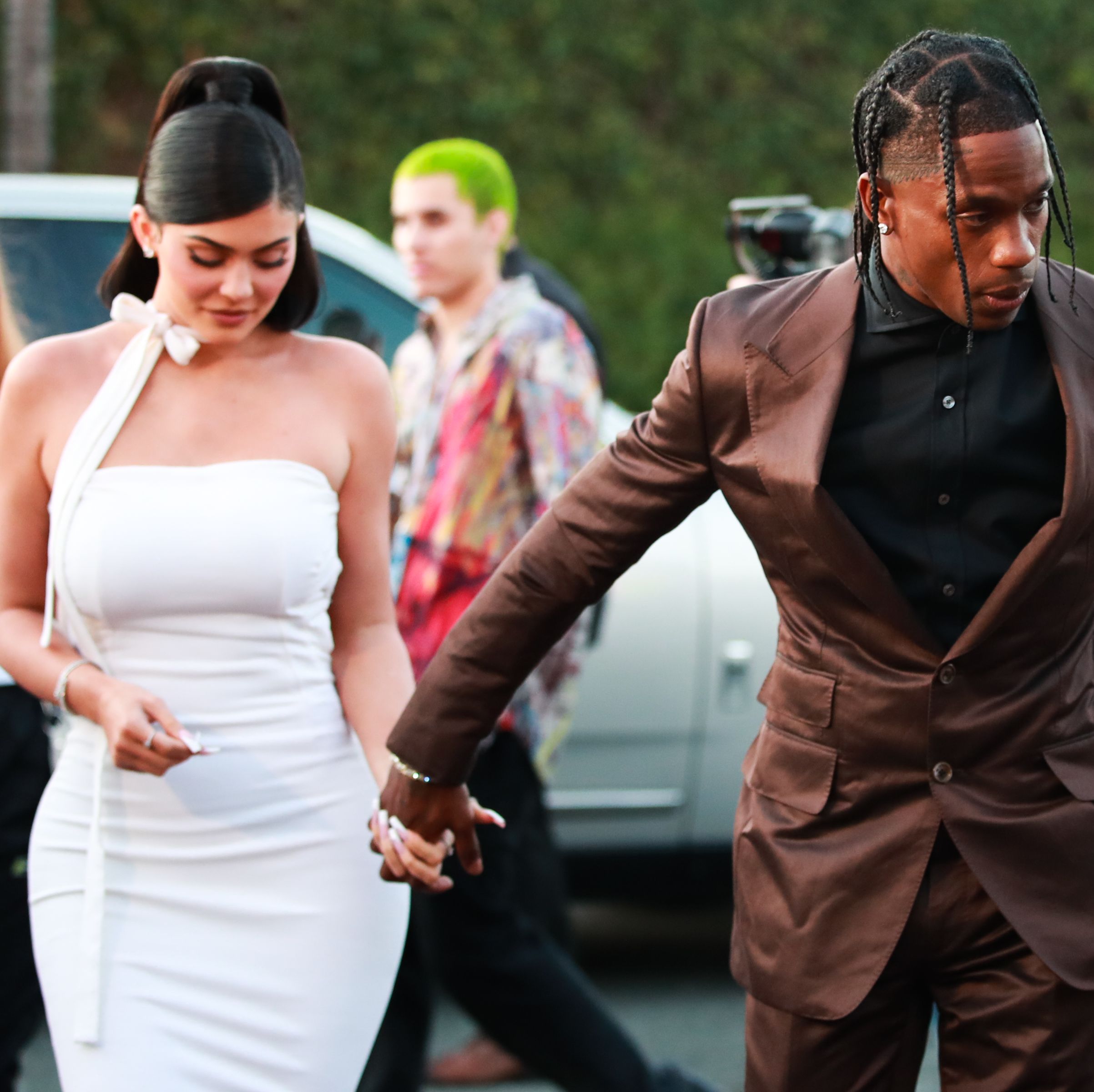 Kylie Jenner Sparks Rumors She Got Secretly Married to Travis Scott Following Instagram Story