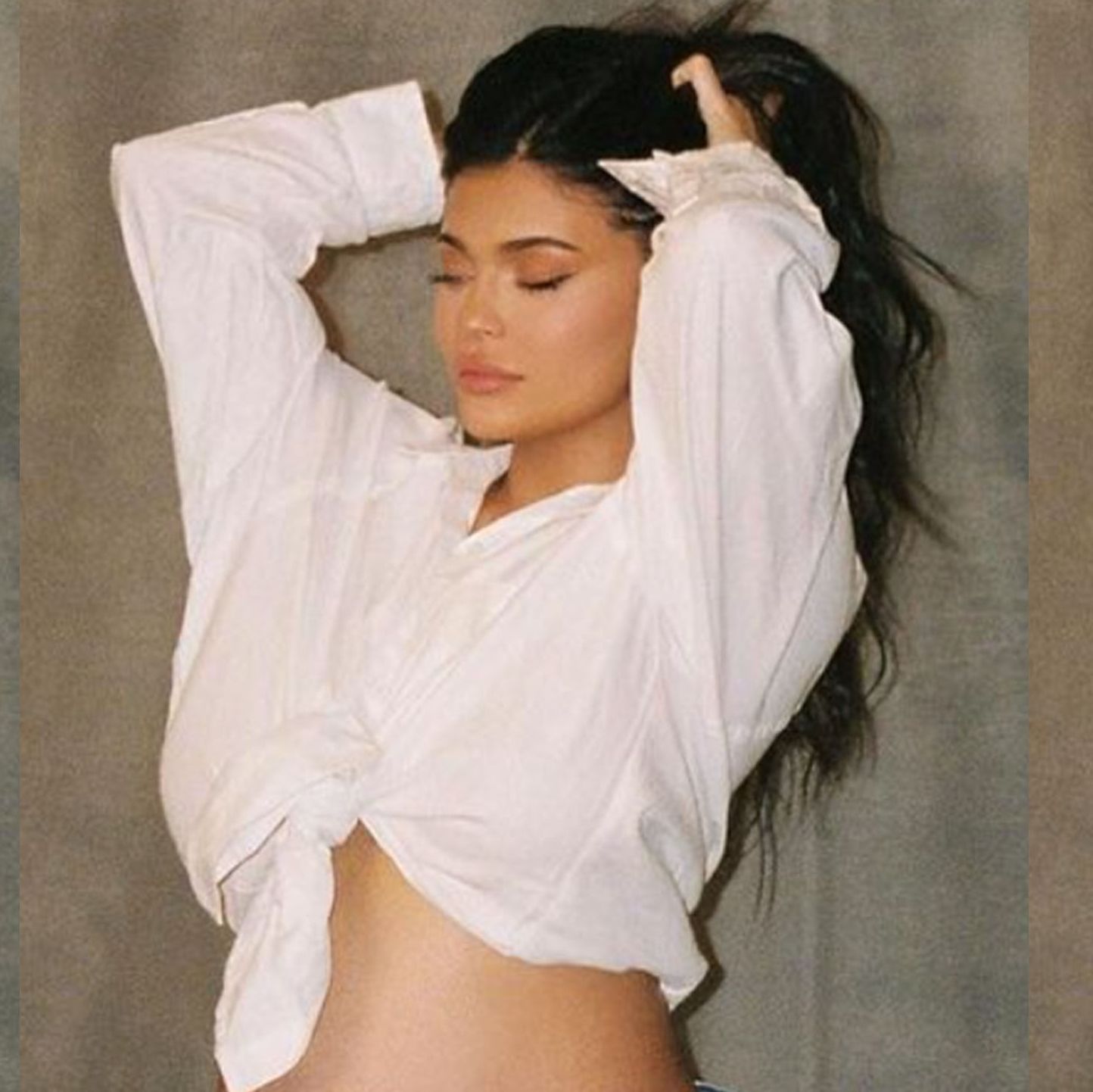 Some Fans Are Convinced Kylie Jenner Has Secretly Already Given Birth