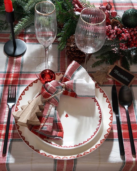 Cómo decorar la mesa en Nochevieja con 130 ideas Cómo decorar la mesa en Nochevieja con 130 ideas