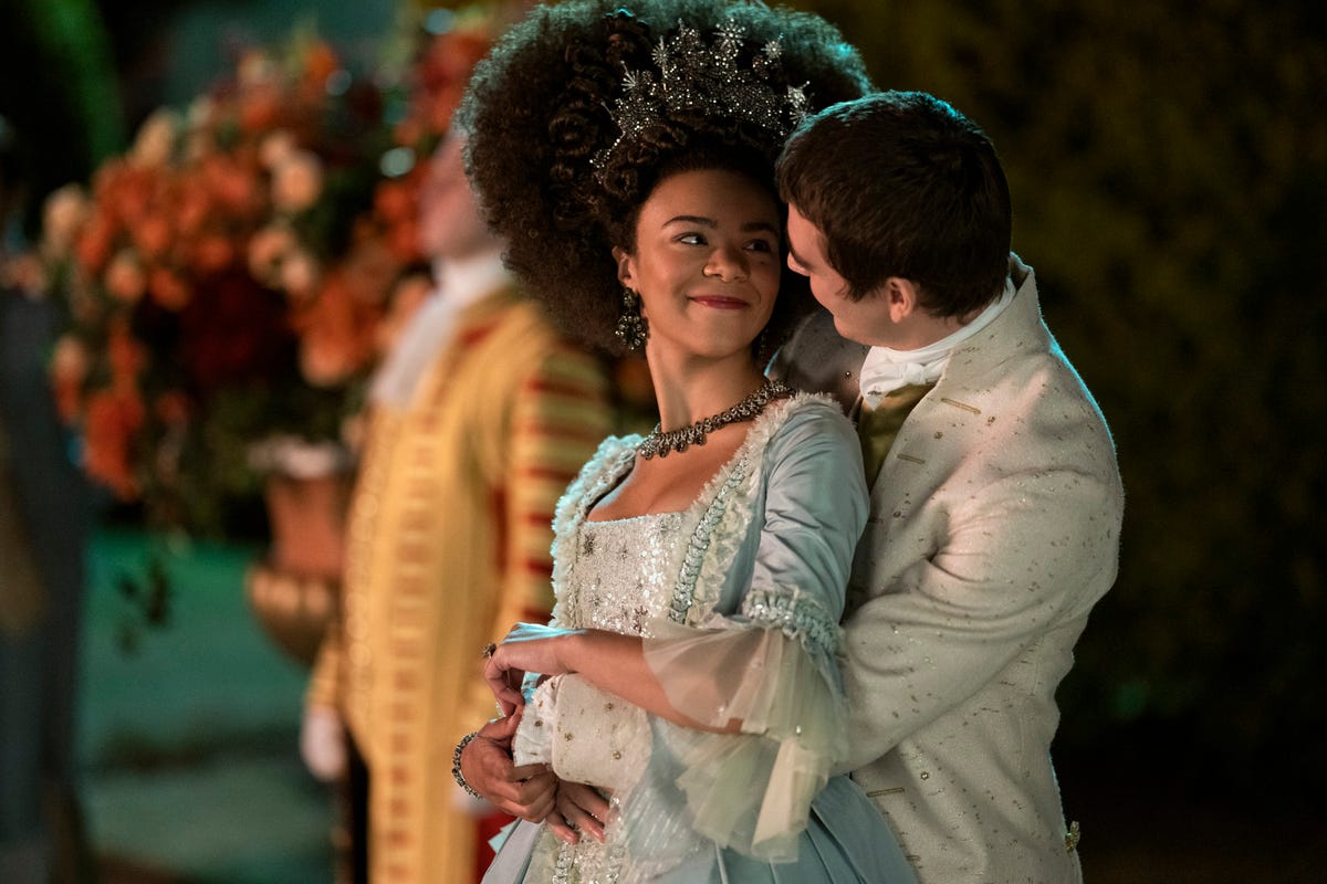 If you liked ‘Queen Charlotte’ on Netflix, this novel inspired by the spin-off of ‘The Bridgertons’ tells you everything you didn’t see in the series