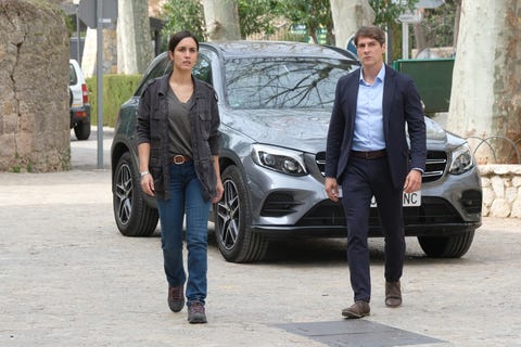 Féliz Gómez y Megan Montaner en 'La Caza. Tramuntana'