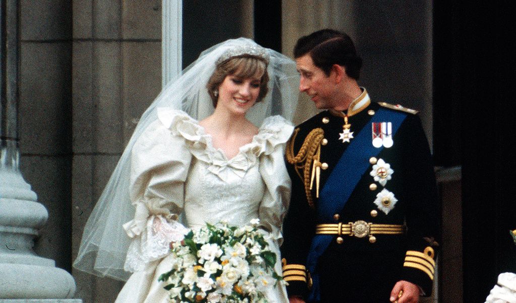 Bodas reales con vestidos para la historia - bodas de la realeza europea  para recordar
