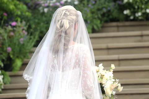 lady-gabriella-windsor-hair-detail-for-her-wedding-to-mr-news-photo-1150063242-1558181047.jpg