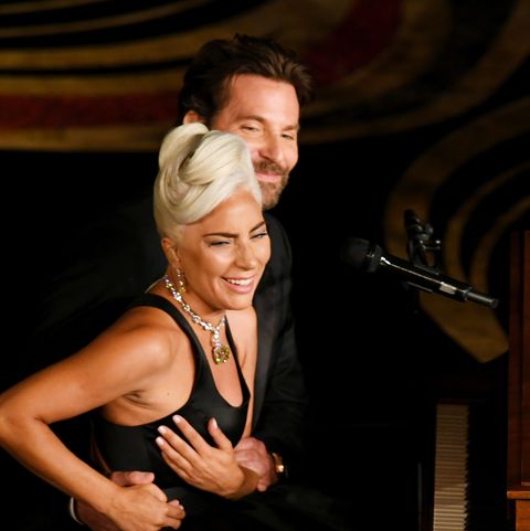 Did Bradley Cooper and Lady Gaga Kiss At The Oscars ...